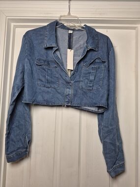 Yozy Women’s Cropped Top XXL NWT